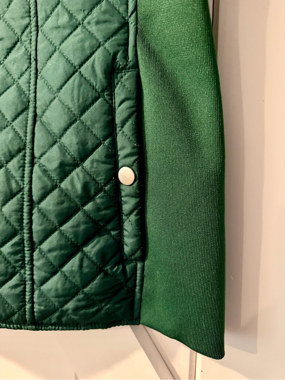 Kim Rodger’s Green Quilted Plain Lined Vest Size M - Picture 2 of 5